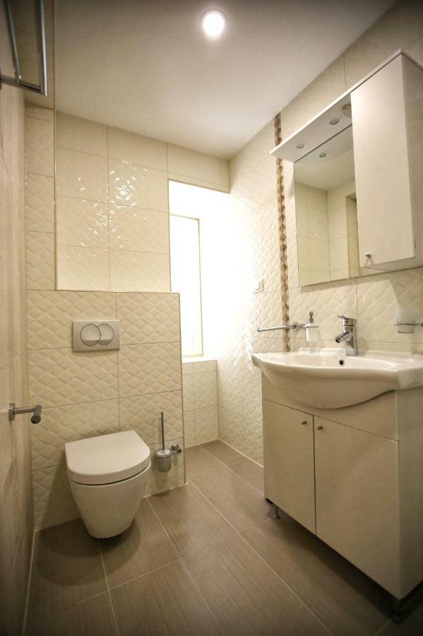 Citta Vecchia B&B Krk Town Esterno foto
