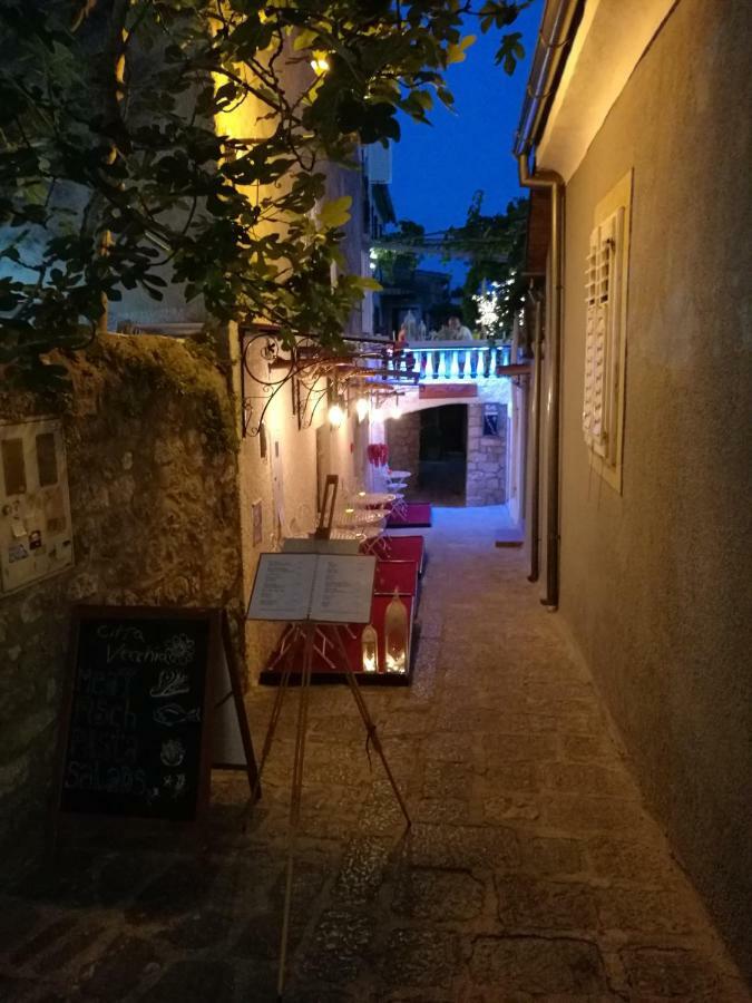 Citta Vecchia B&B Krk Town Esterno foto